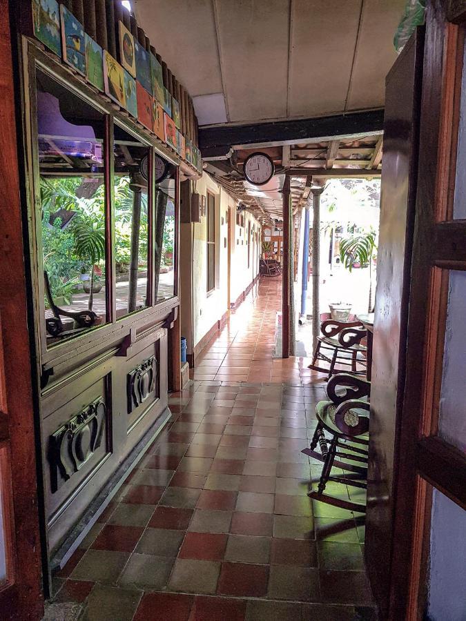 Casa De Los Berrios Leon Luaran gambar