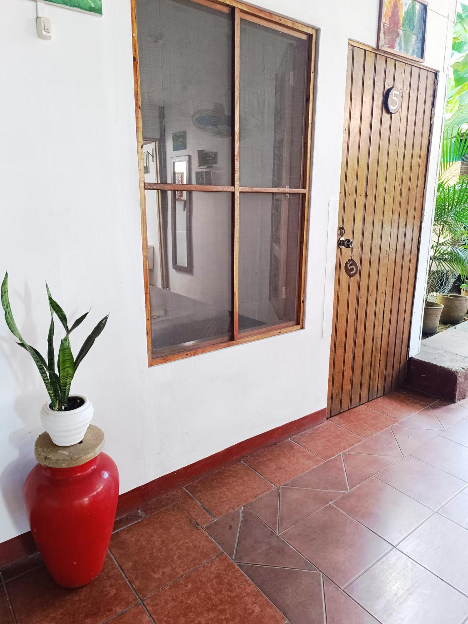 Casa De Los Berrios Leon Luaran gambar