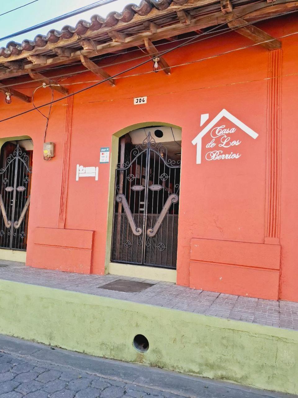 Casa De Los Berrios Leon Luaran gambar