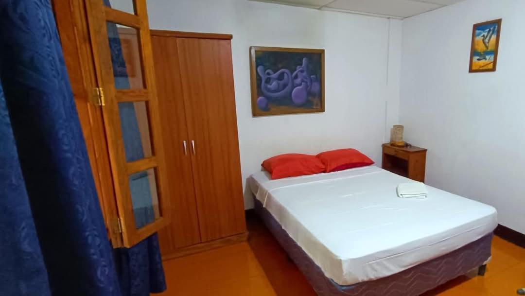 Casa De Los Berrios Leon Bilik gambar
